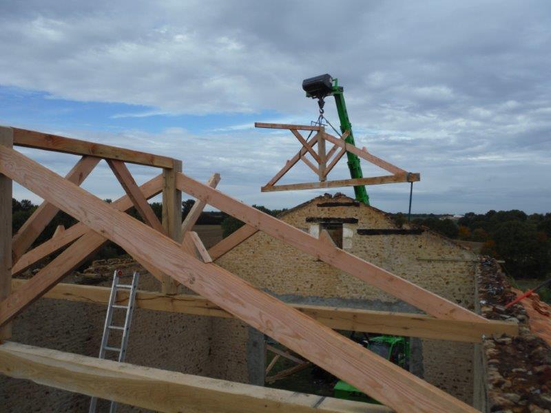 Restauration charpente à Vasles (79)